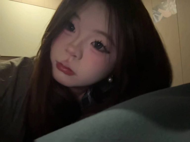巨乳、刚下海、六九