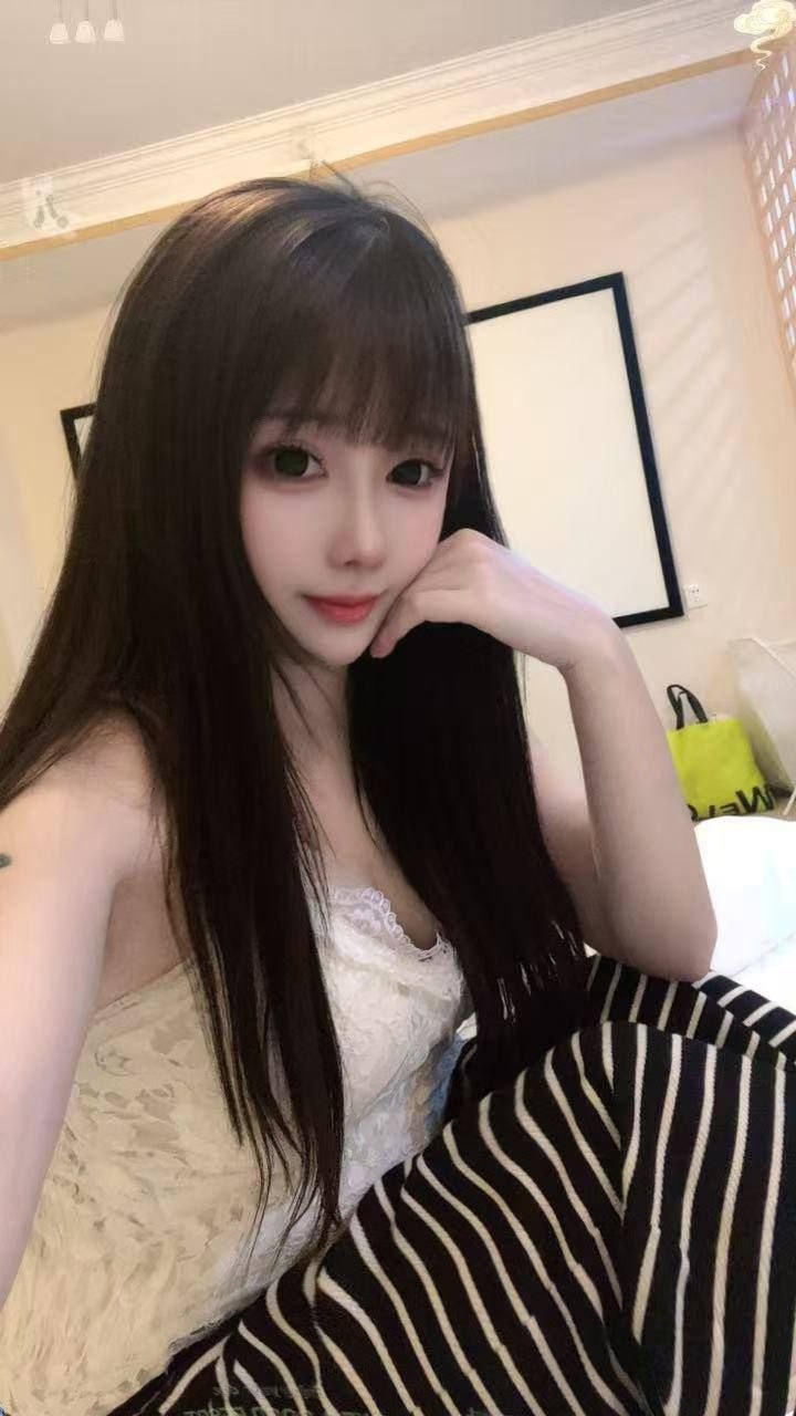 六九、舌吻、陪浴、蛇吻
