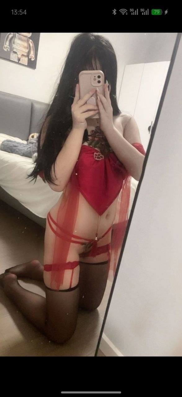 清纯、甜美、温柔