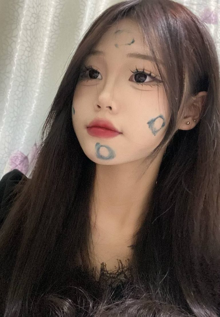 包夜、少女感、舌吻