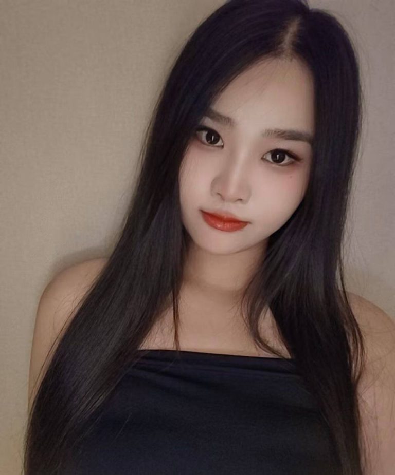 清纯、甜美、温柔