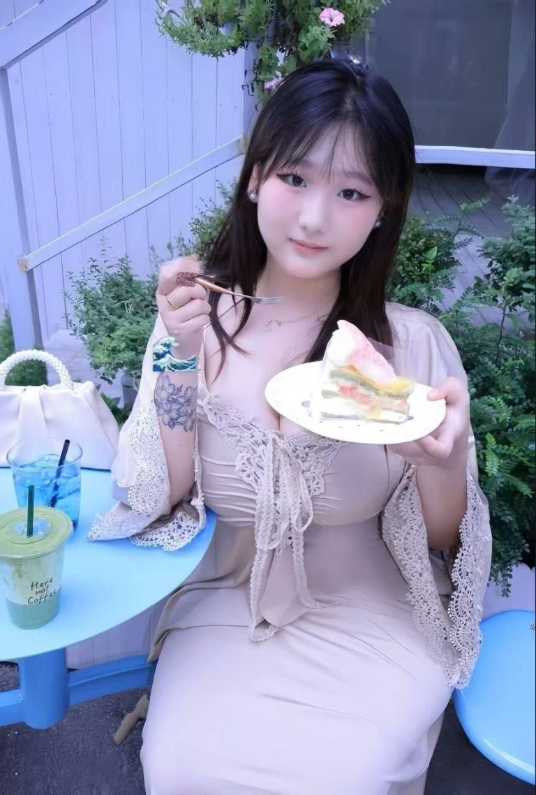 丰满、巨乳、六九