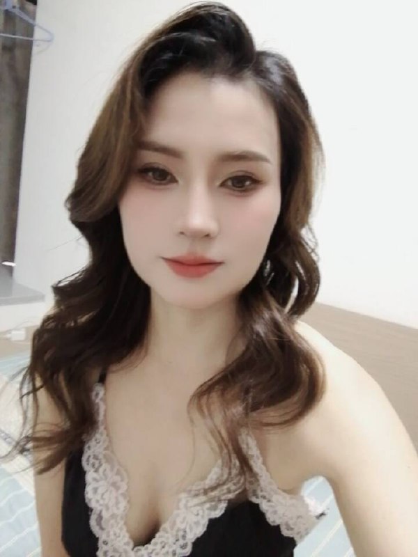 清纯、甜美、温柔