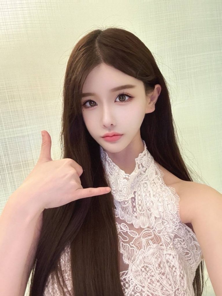 巨乳、少女感、六九