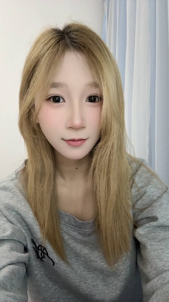 丰满、少女感、刚下海、嫩妹