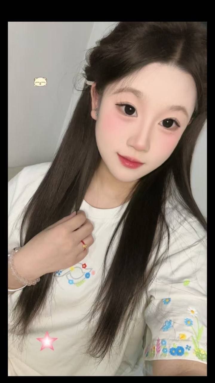 少女感、陪浴、接吻、球球