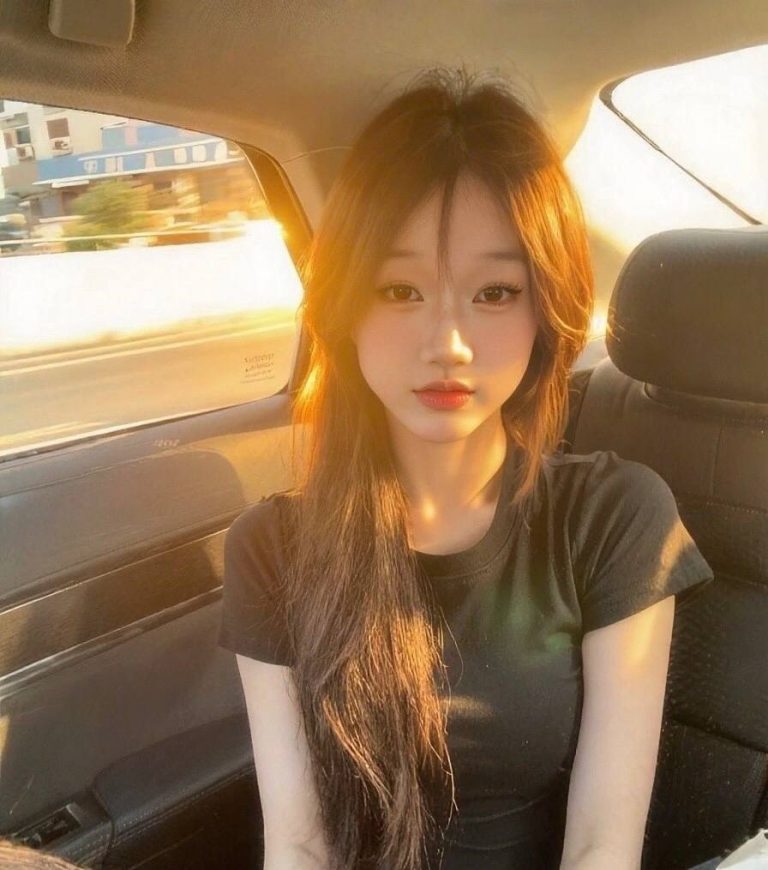 少女感、大长腿、舌吻、上门