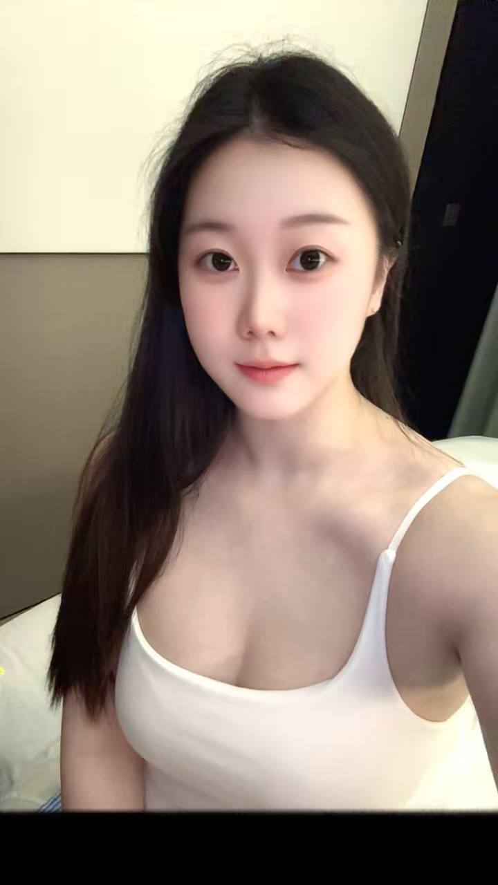 清纯、甜美、温柔