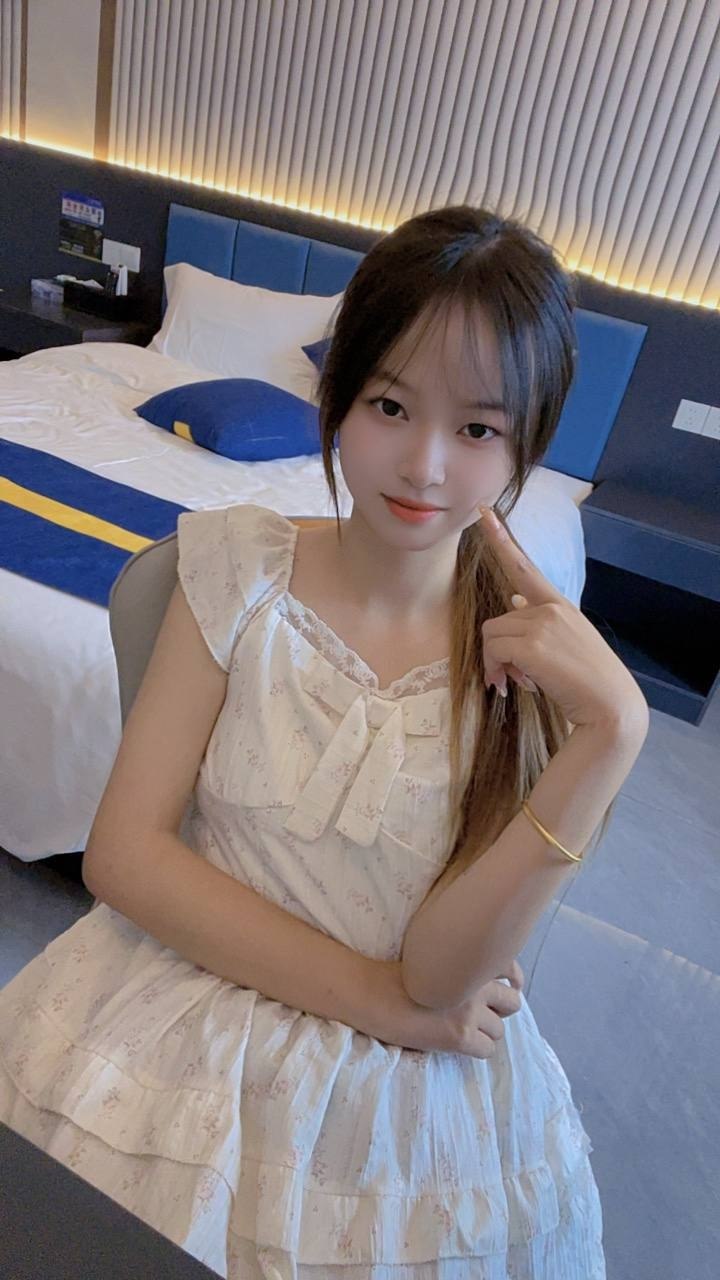 少女感、六九、舌吻、蛇吻