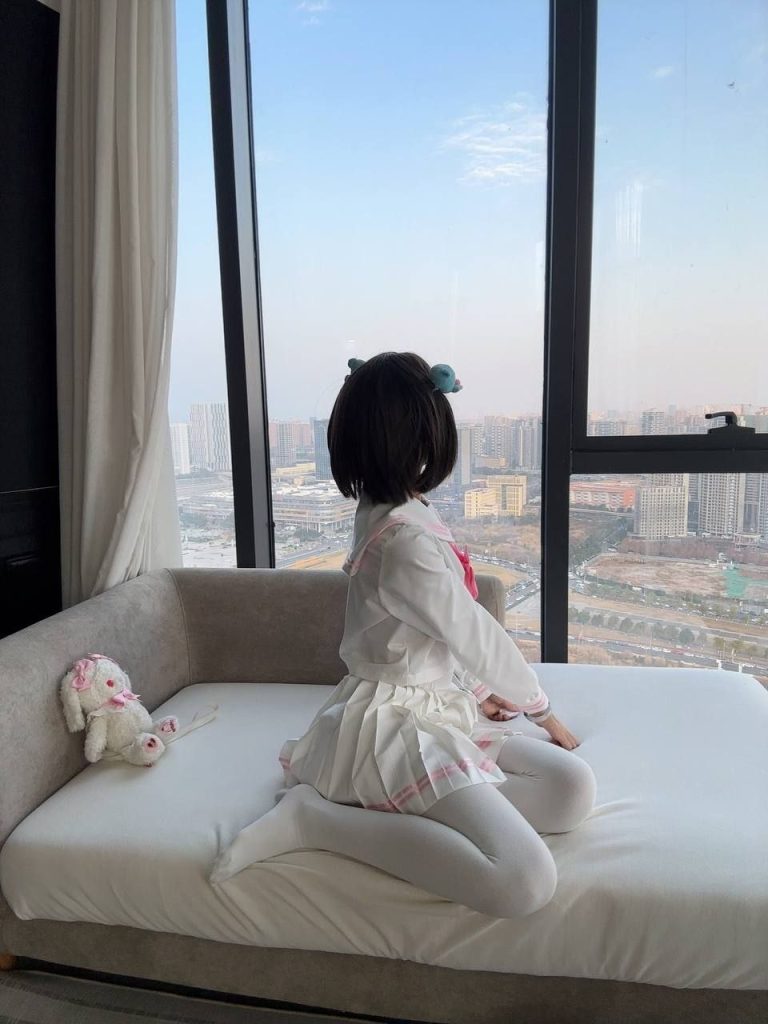舌吻、陪浴、纤一、提供舌吻