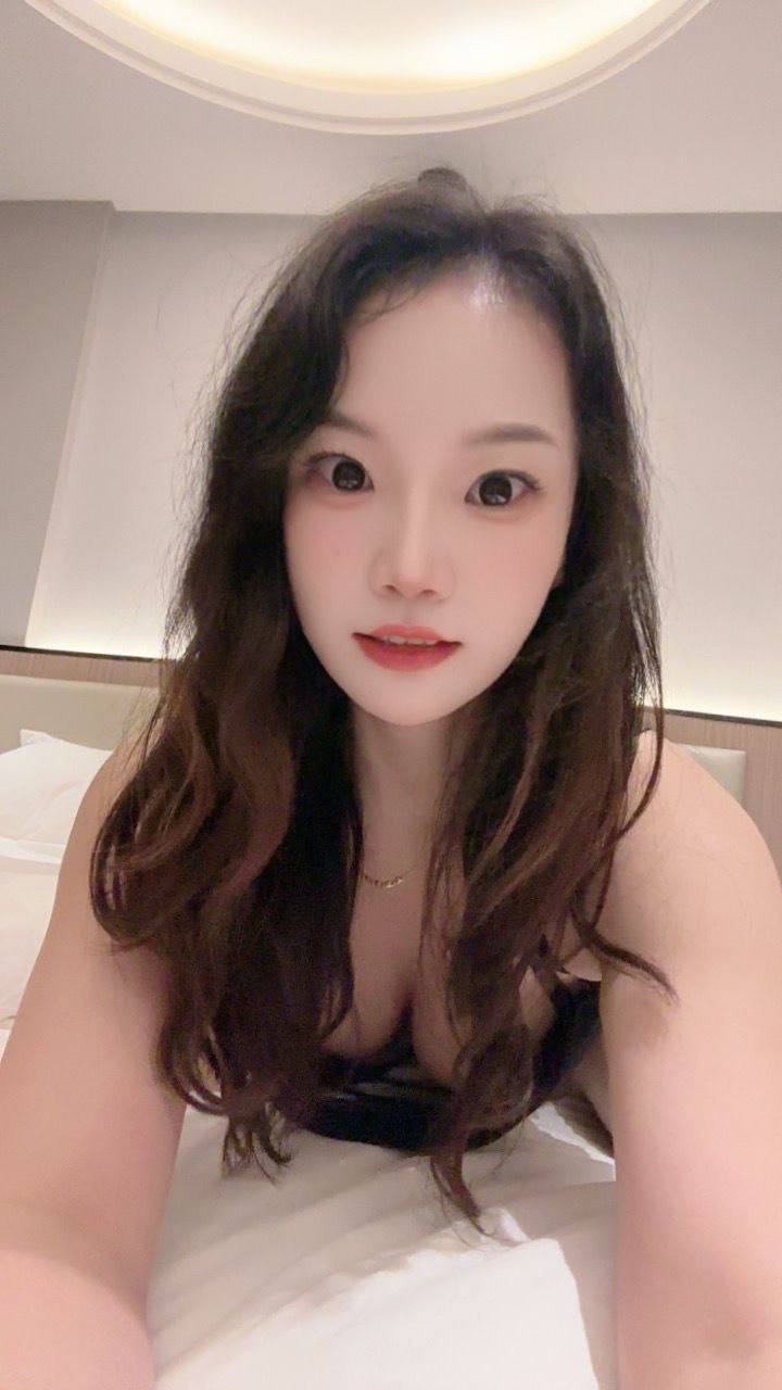 御姐、舌吻、口爆、深喉