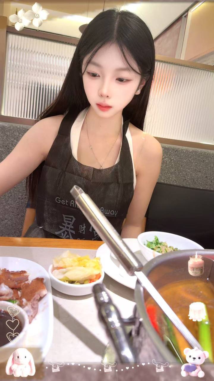 少女感、吹箫、制服诱惑