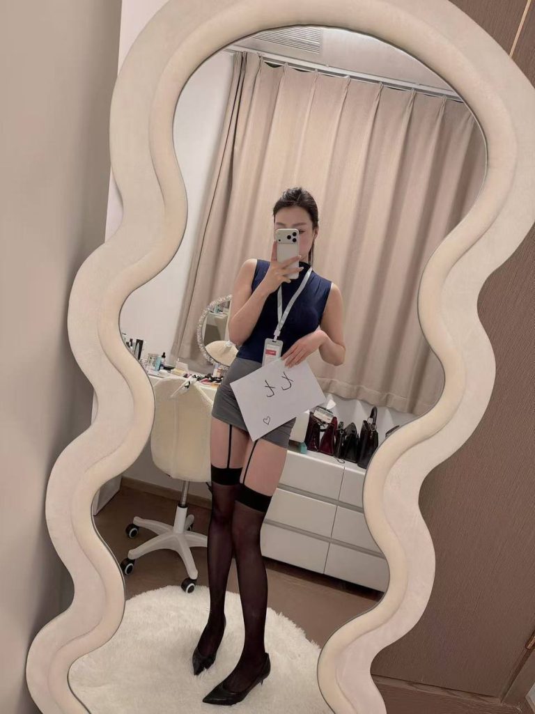 健身达人、前凸后翘、水多、热情