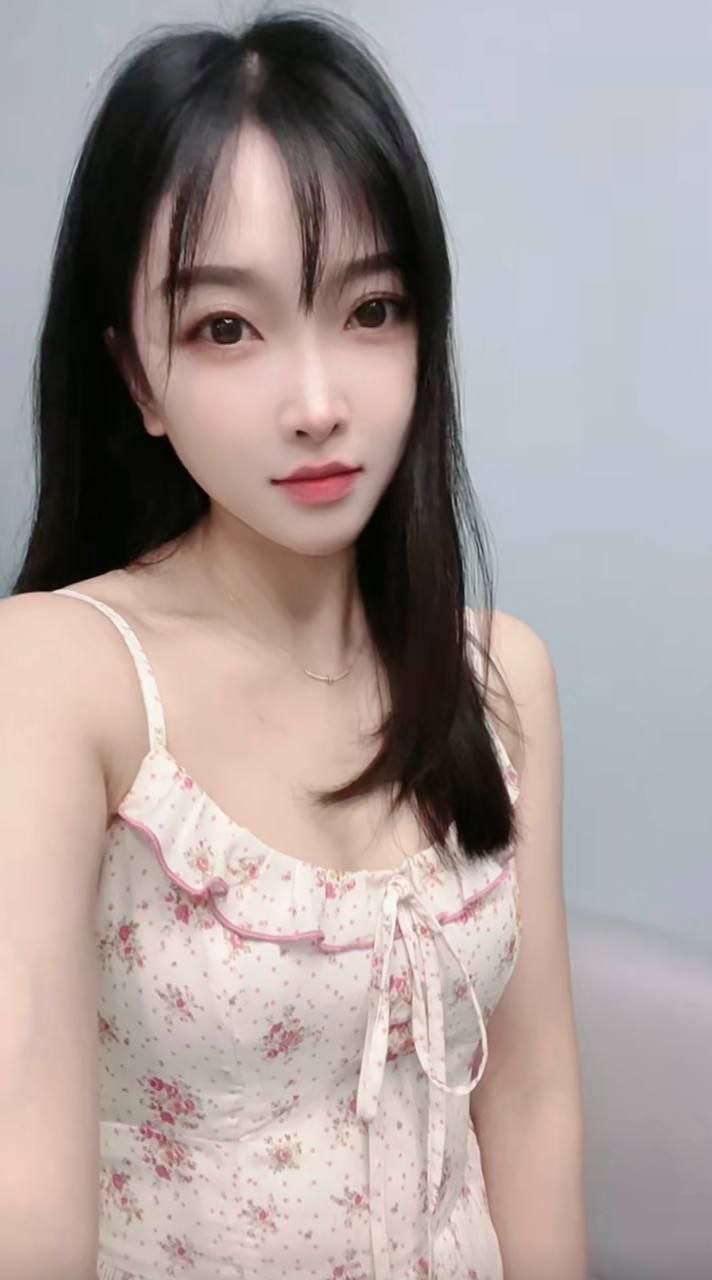 中项、清纯、甜美