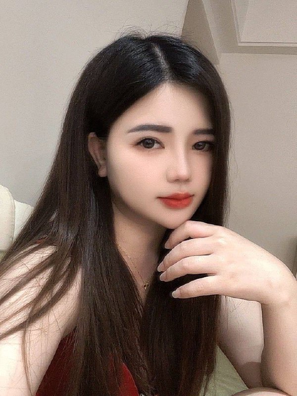 清纯、甜美、温柔