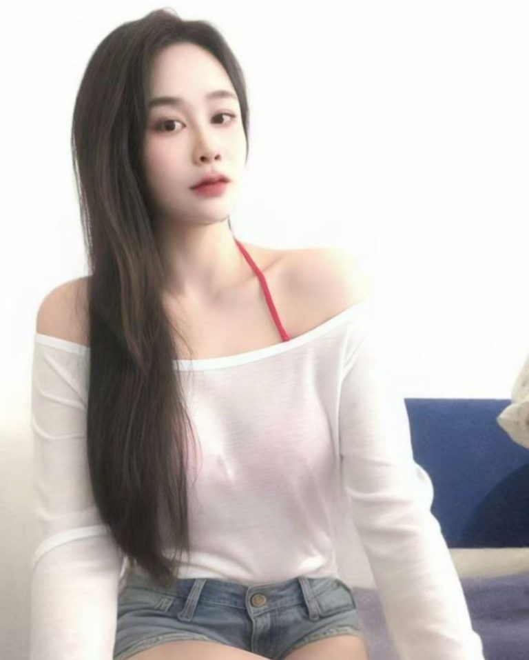 服务系、风骚、丝袜、清纯