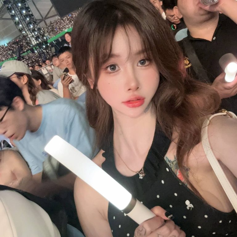 清纯、甜美、温柔