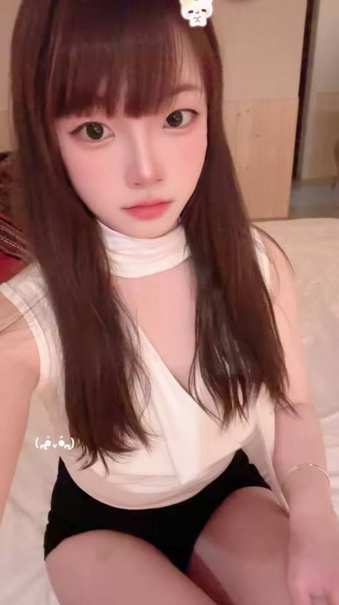 清纯、甜美、温柔