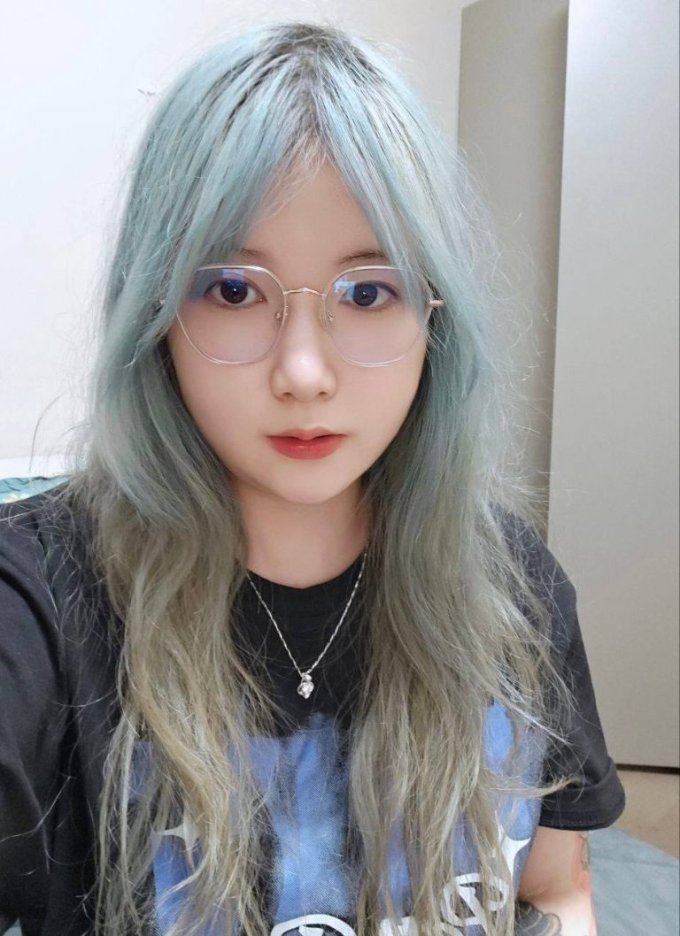 少女感、反差、清纯、甜美
