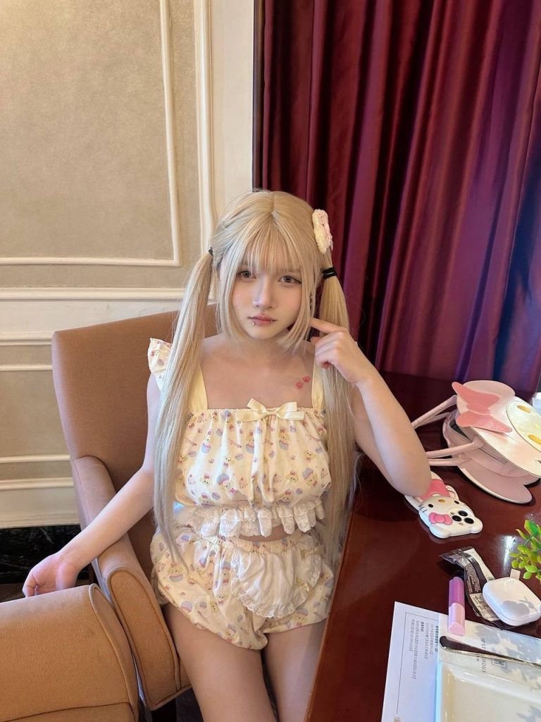 制服诱惑、少女感、清纯、甜美