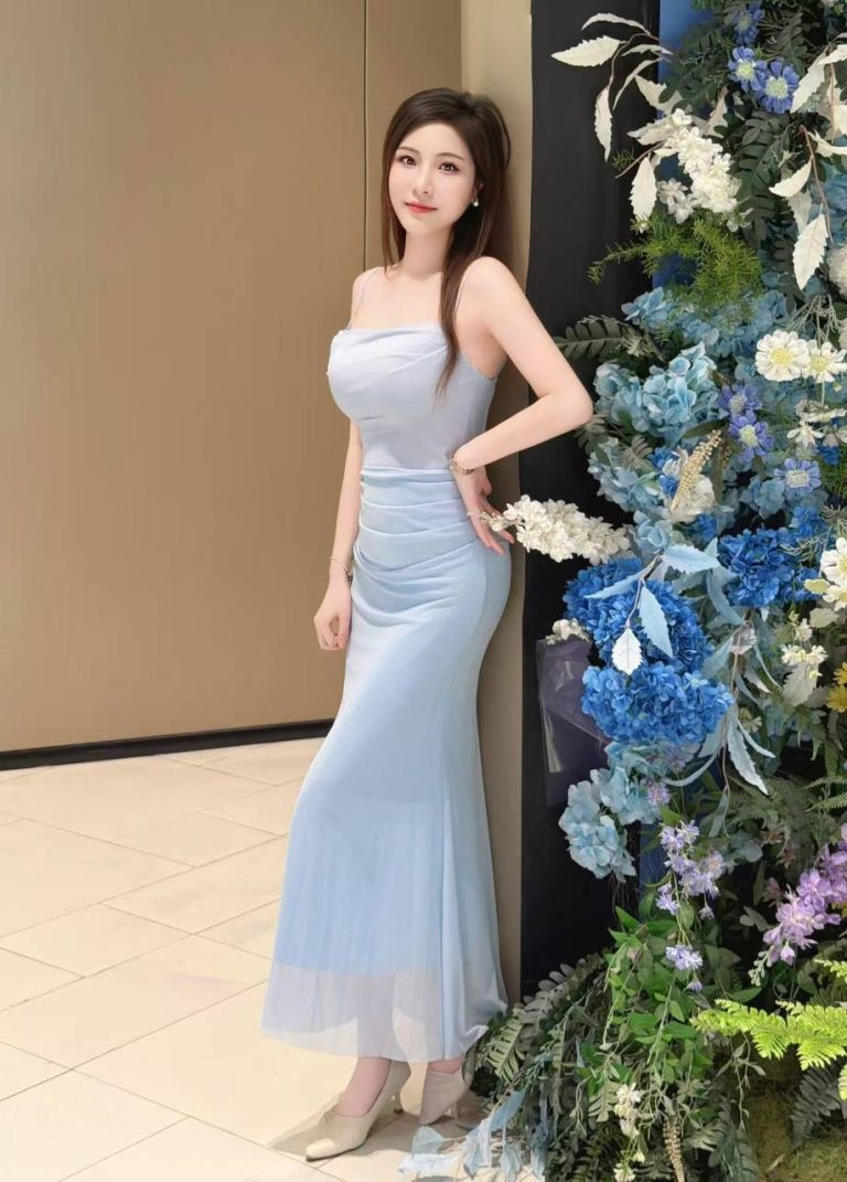 肤白、大长腿、服务好、清纯