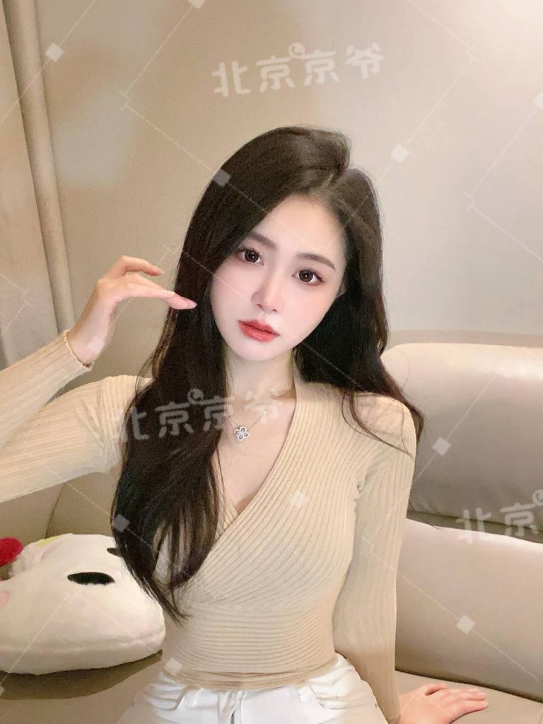 艳舞、制服风、清纯、甜美