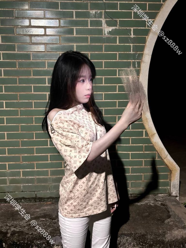 主动配合、紧水多、丝袜诱惑、女友型