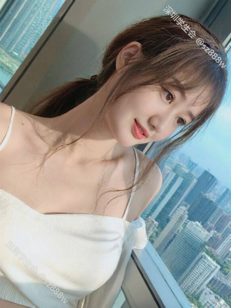 清纯、可爱、甜美、温柔