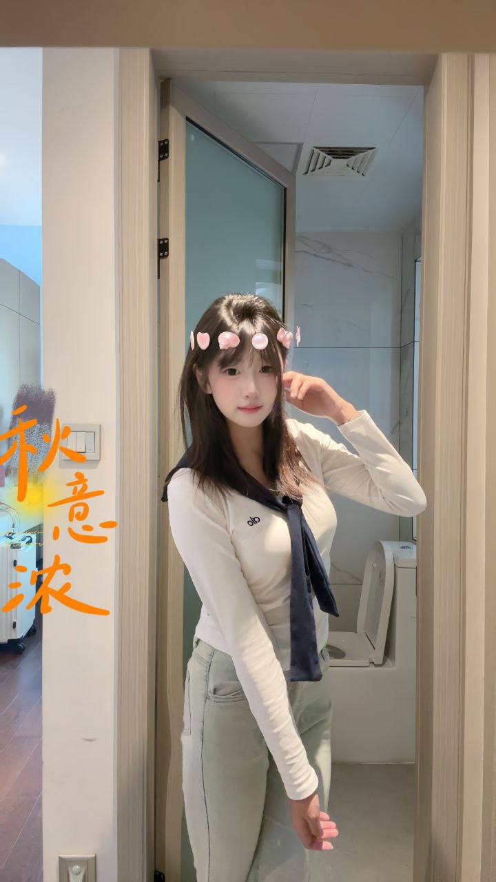 丝袜、制服风、少女感、配合