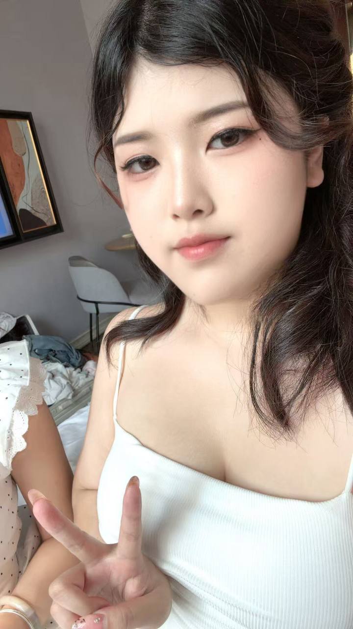 年轻、制服丝袜、清纯
