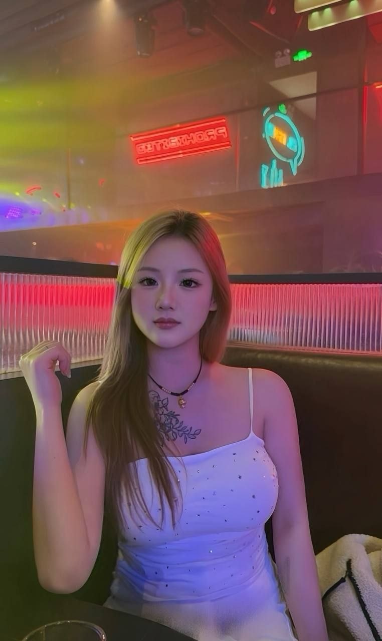 丰满、少女感、清纯、甜美