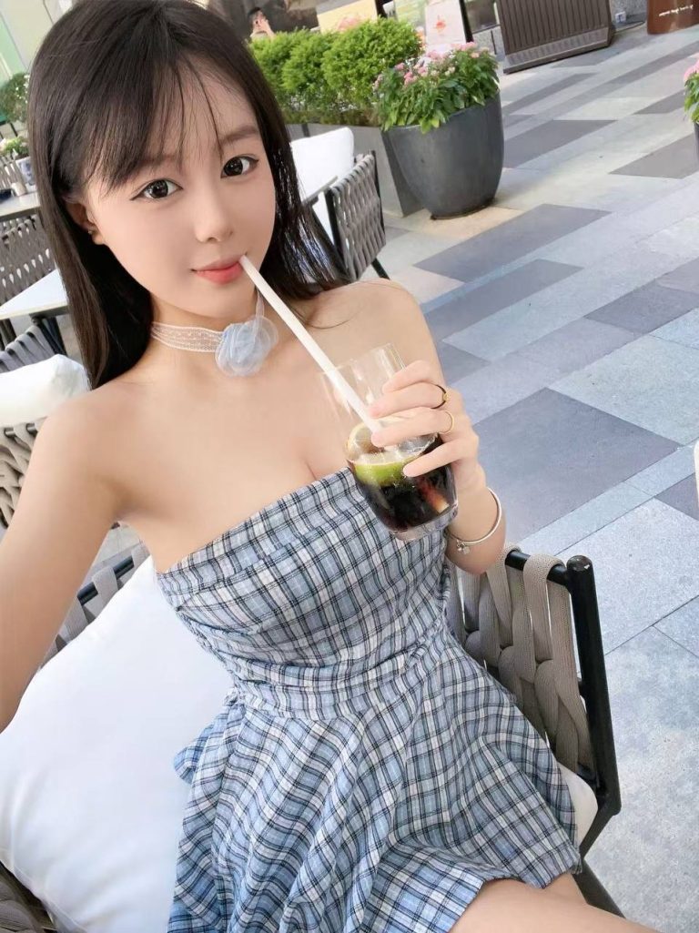 丝袜诱惑、长腿、清纯