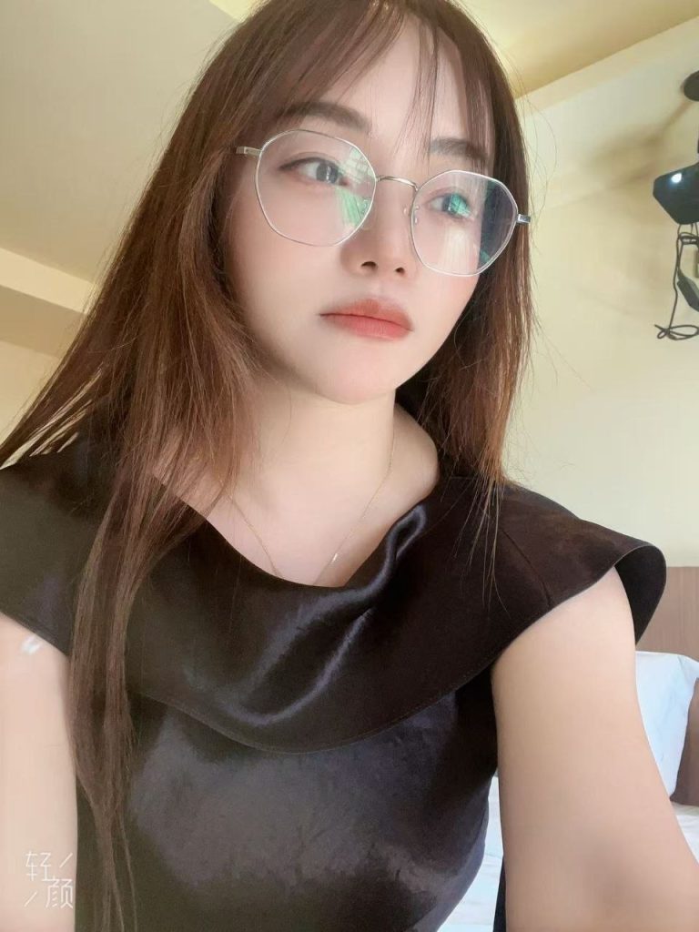 服务系、少妇、中项