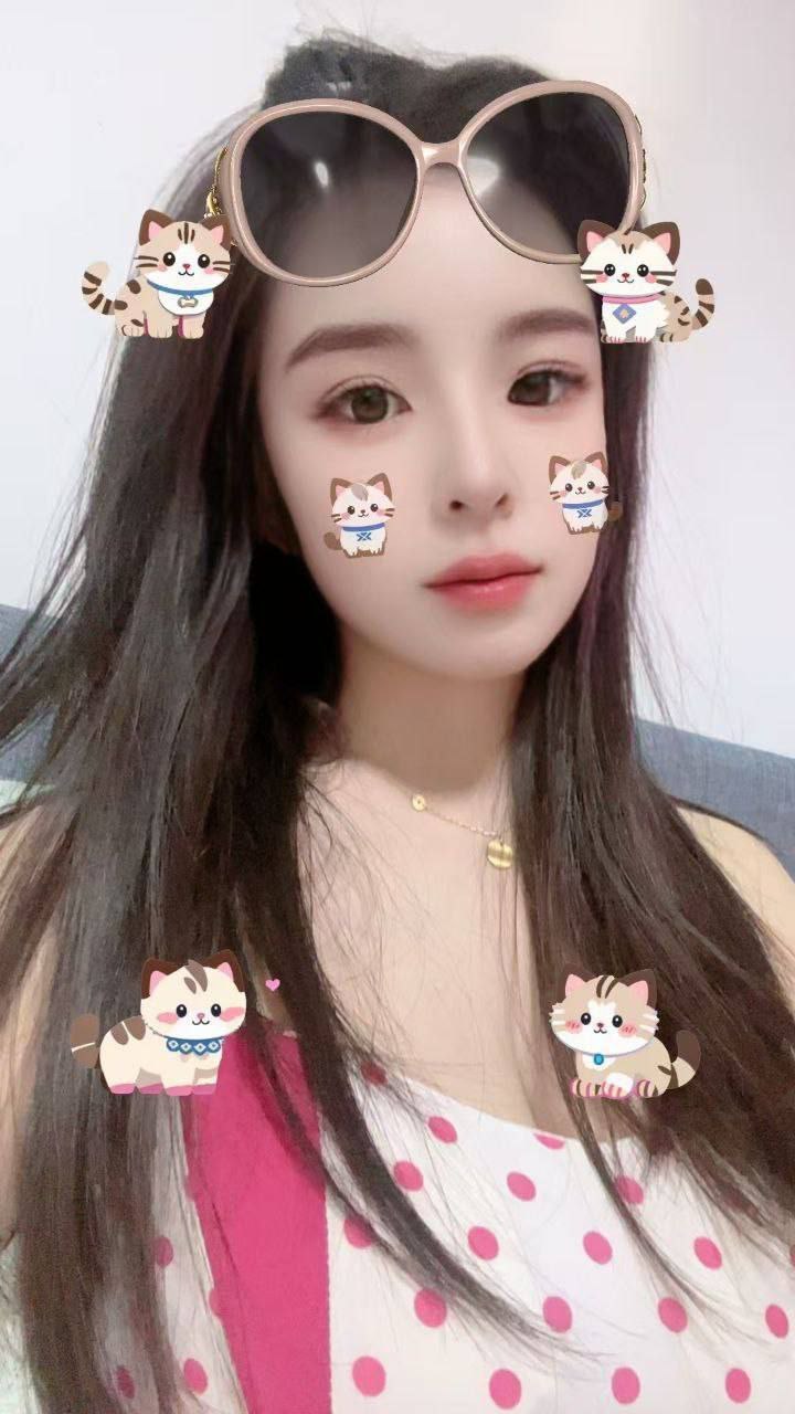 温柔、年轻、清纯、甜美