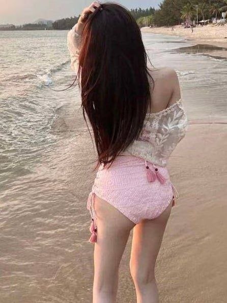 高挑、纤细、视频认证
