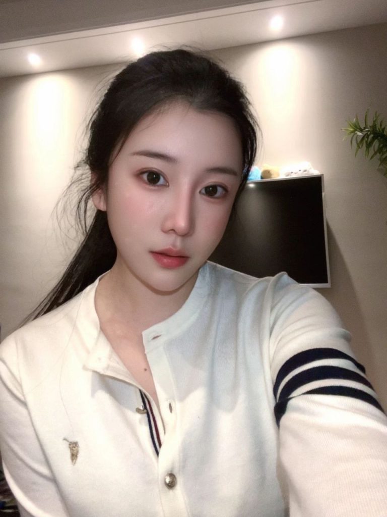 服务系、少妇、制服风