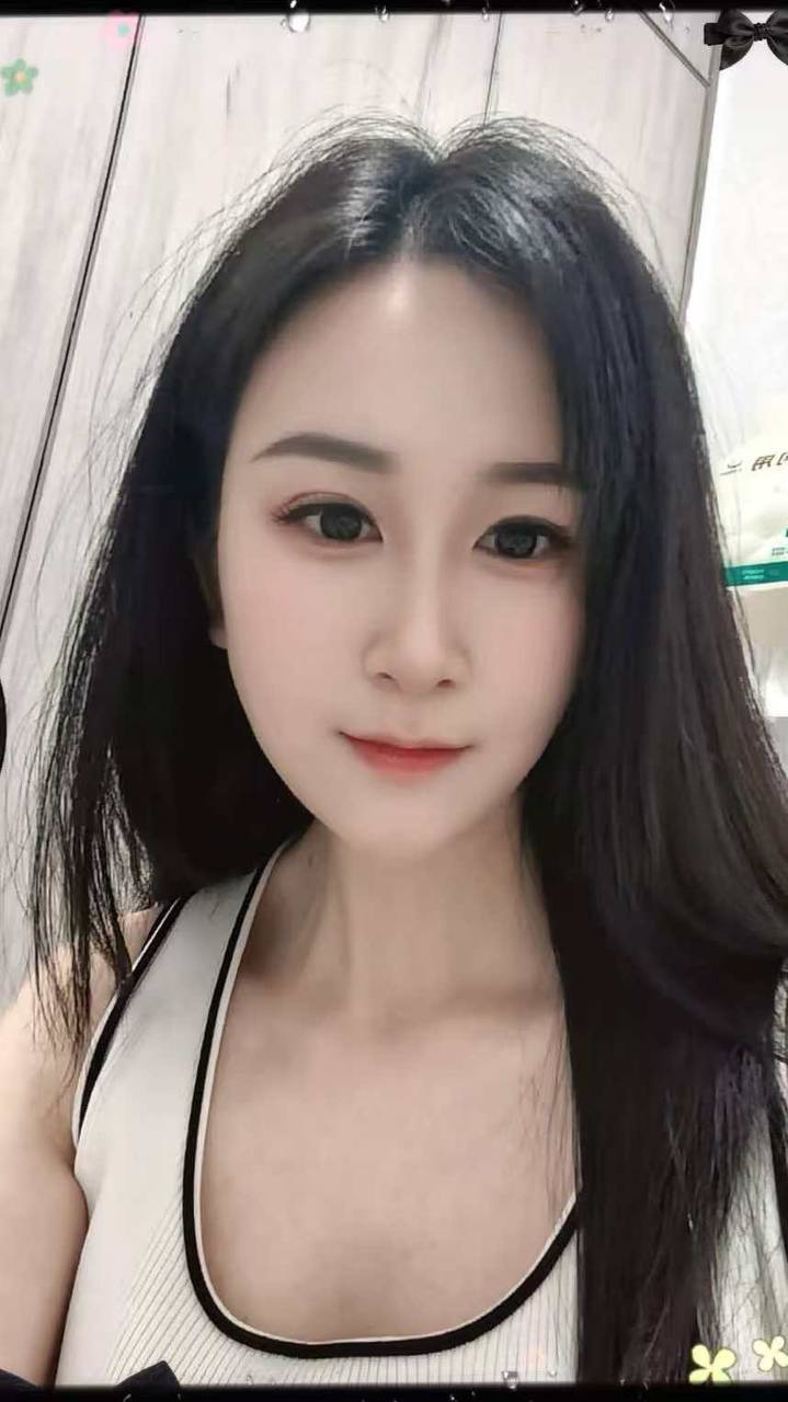 清纯可爱、大长腿、小性感