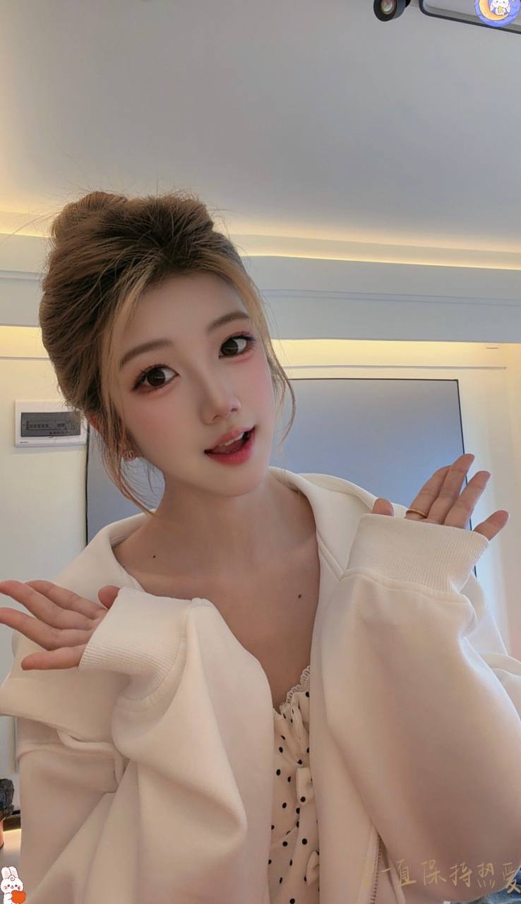情绪价值高、女友感、少女感