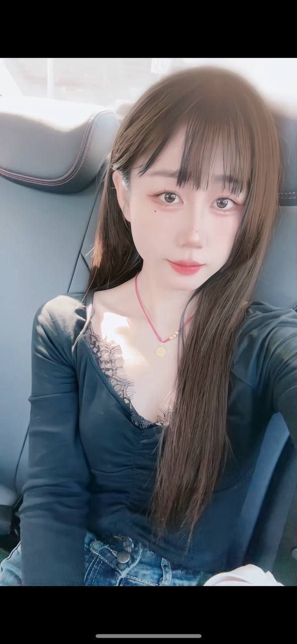 少女感、苗条、态度佳、清纯