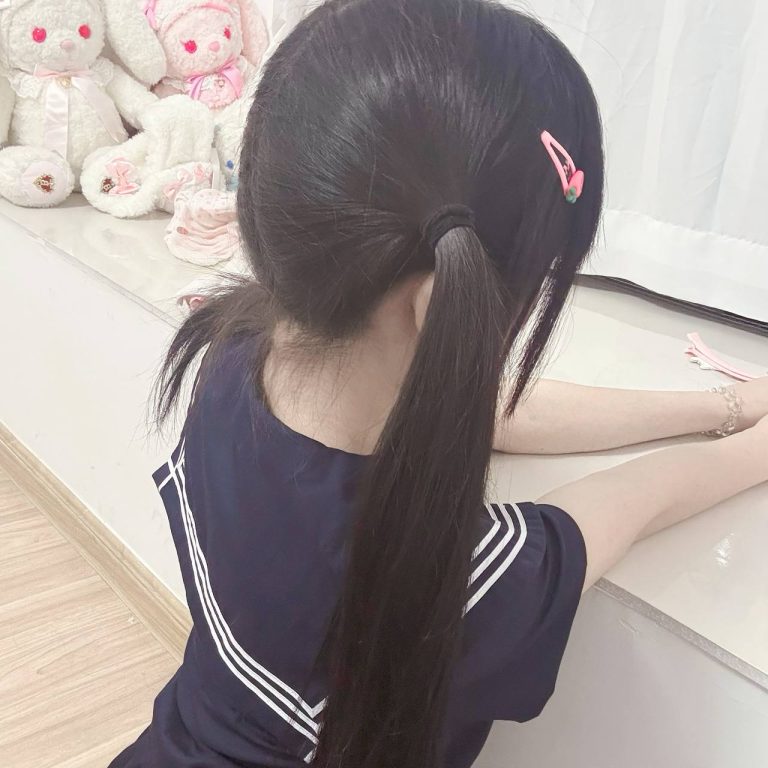丝袜制服、少女感、清纯