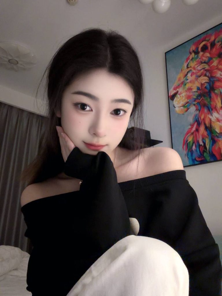 黑丝制服、调情、清纯