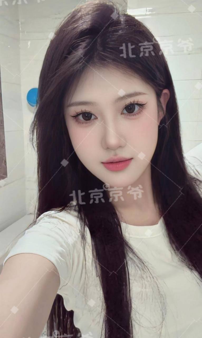 少女感、大长腿、清纯、甜美