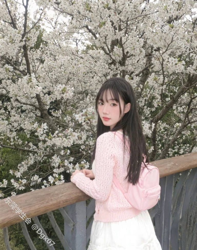 清纯可爱、高颜值、服务型、清纯