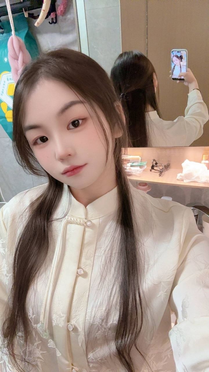 少女感、刚下海、服务热情、清纯