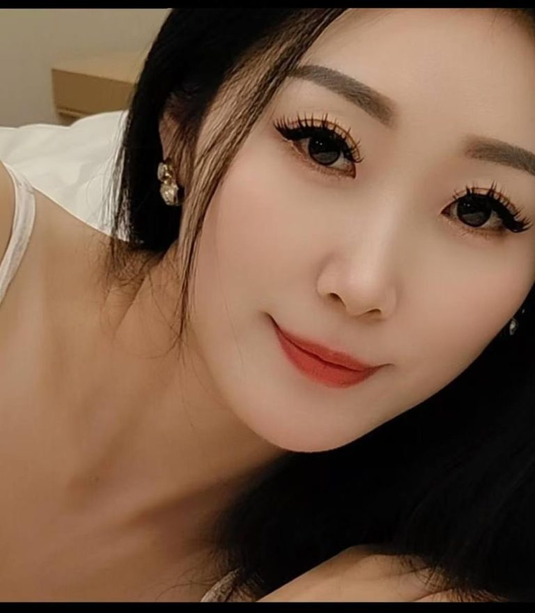 娇小、服务系、清纯、甜美
