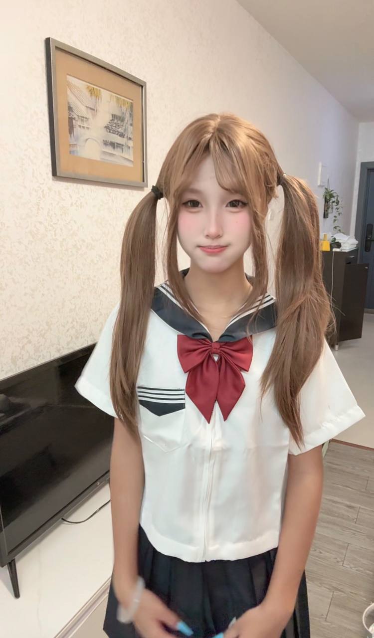 吹箫、丝袜、制服风