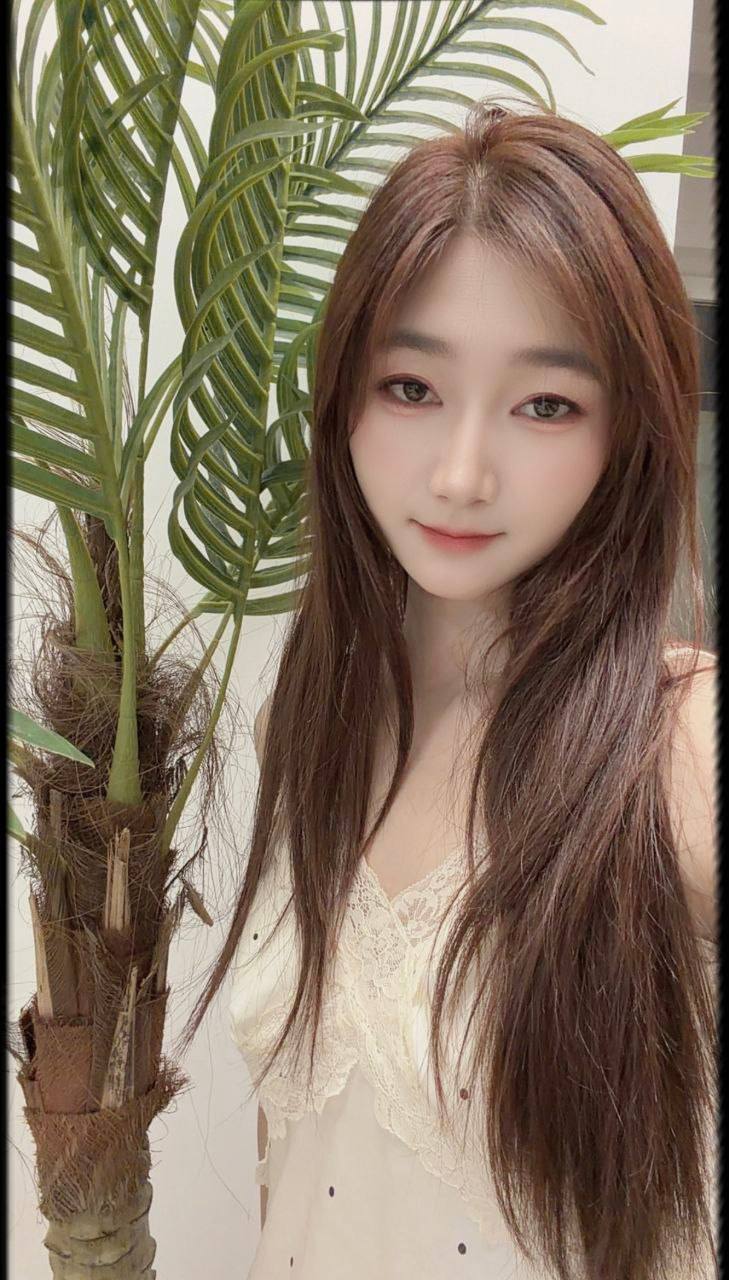 温柔、甜美、白皙