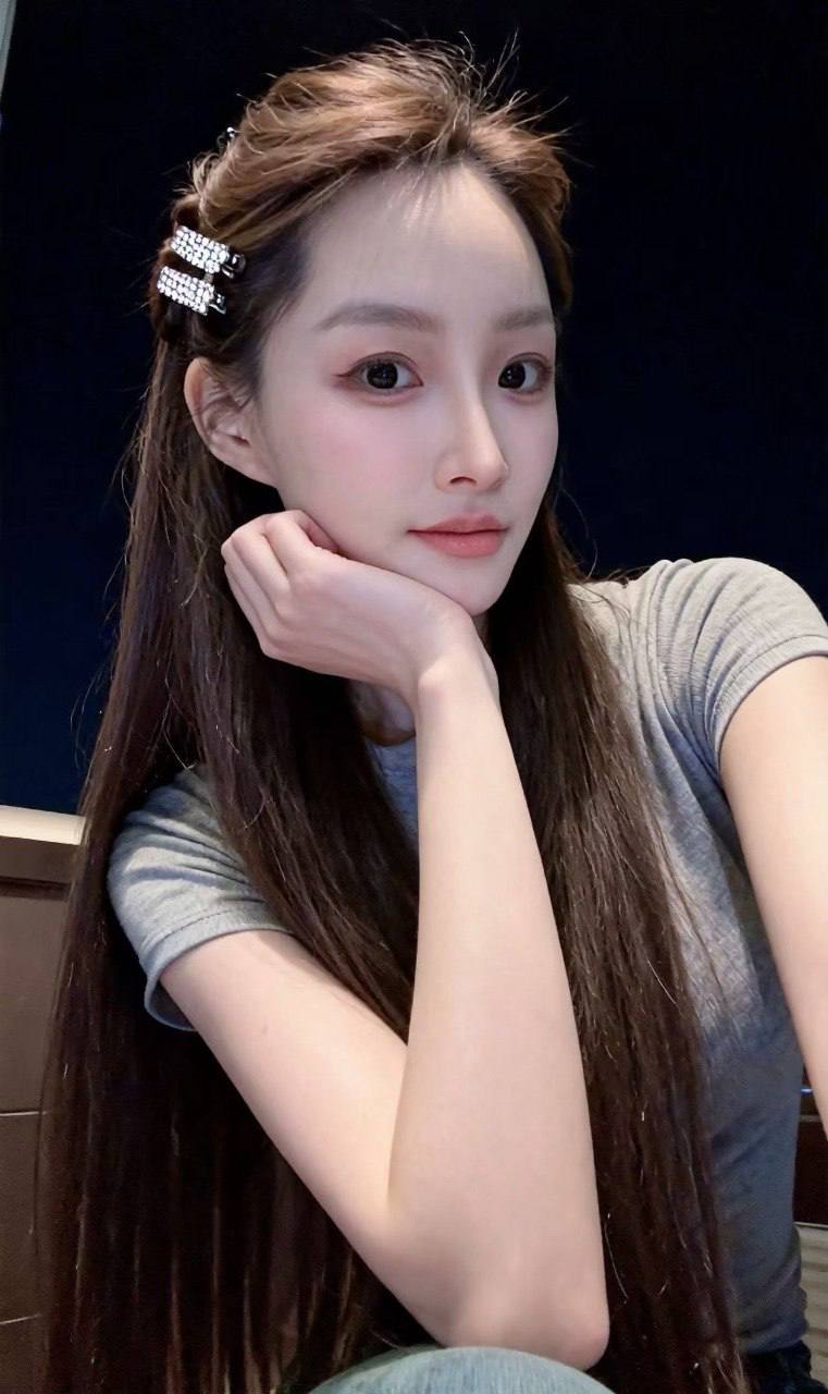 身材好、服务主动、清纯