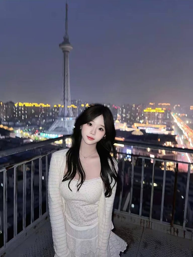 清纯可爱、高颜值、高情商