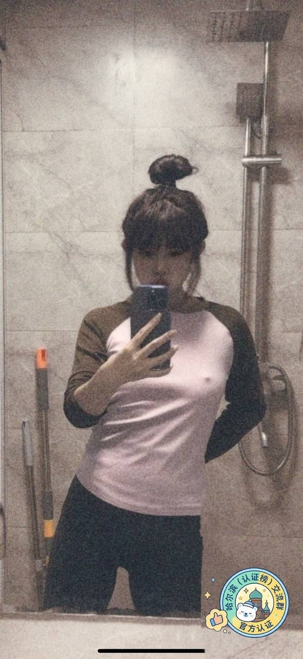 小巧玲珑、可盐可咸、清纯